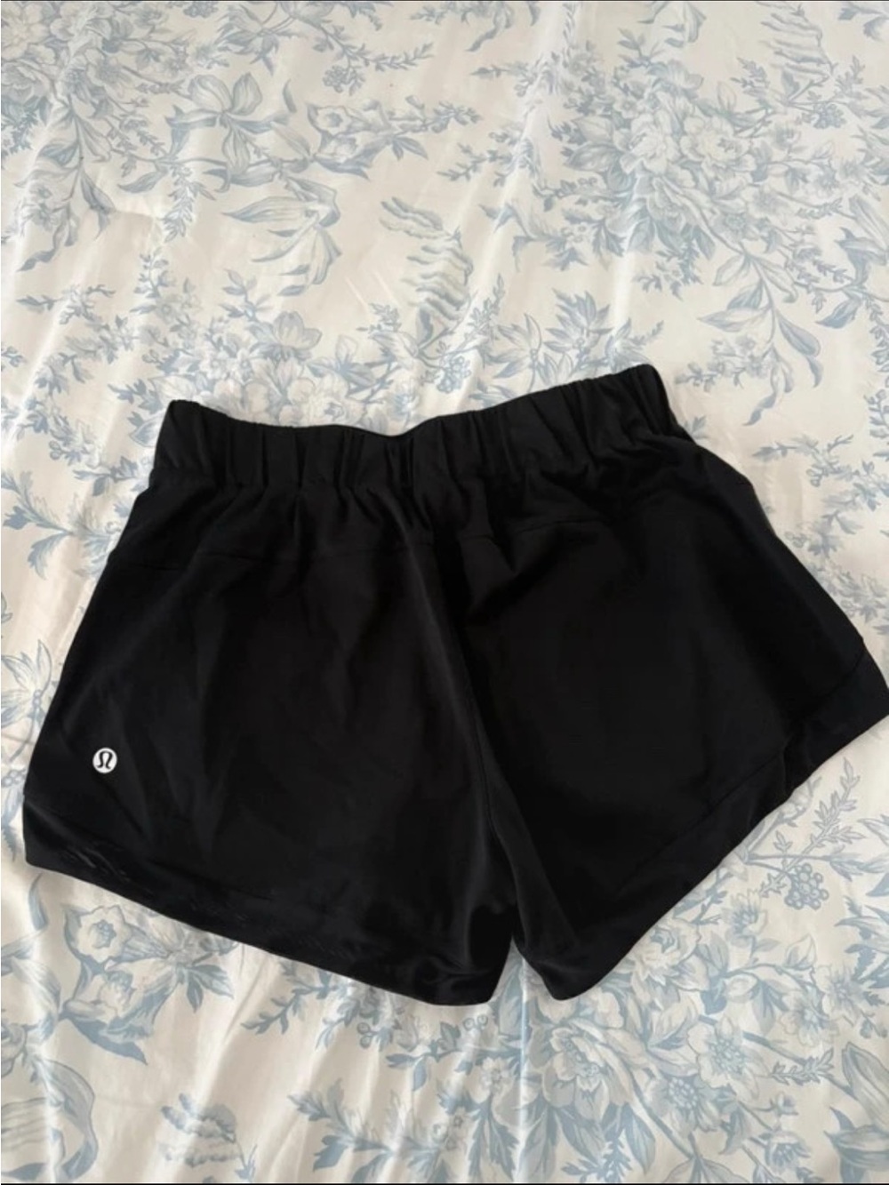 lululemon athletica Black Women's Athletic Shorts with Elastic Waist